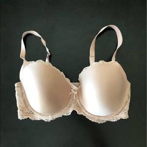 Victoria’s Secret 38DD Dream Angels bra